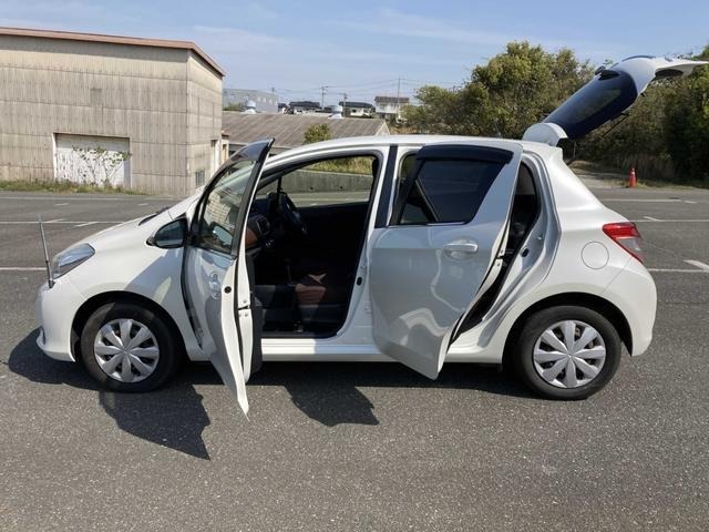 2013 TOYOTA VITZ JEWELA